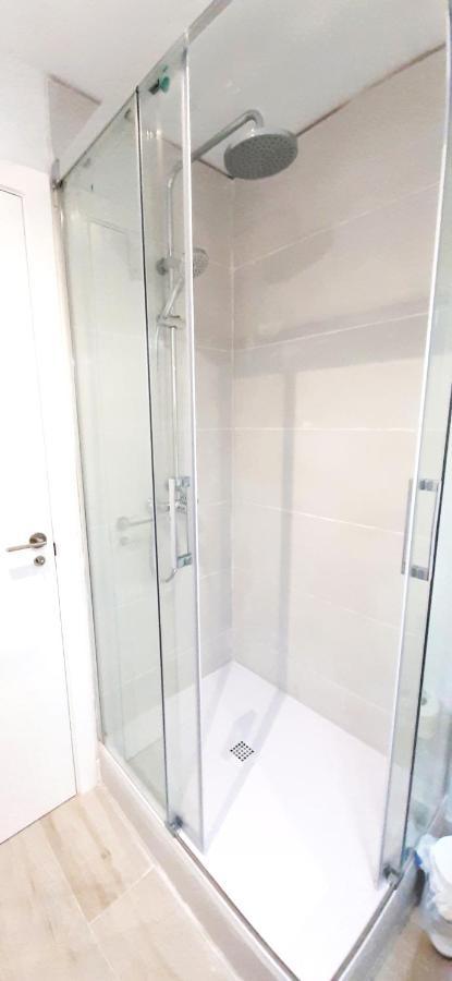 Large Apartment With Large And Sunny Terrace - Garden & Outdoor Gym , Alicante Center Екстер'єр фото