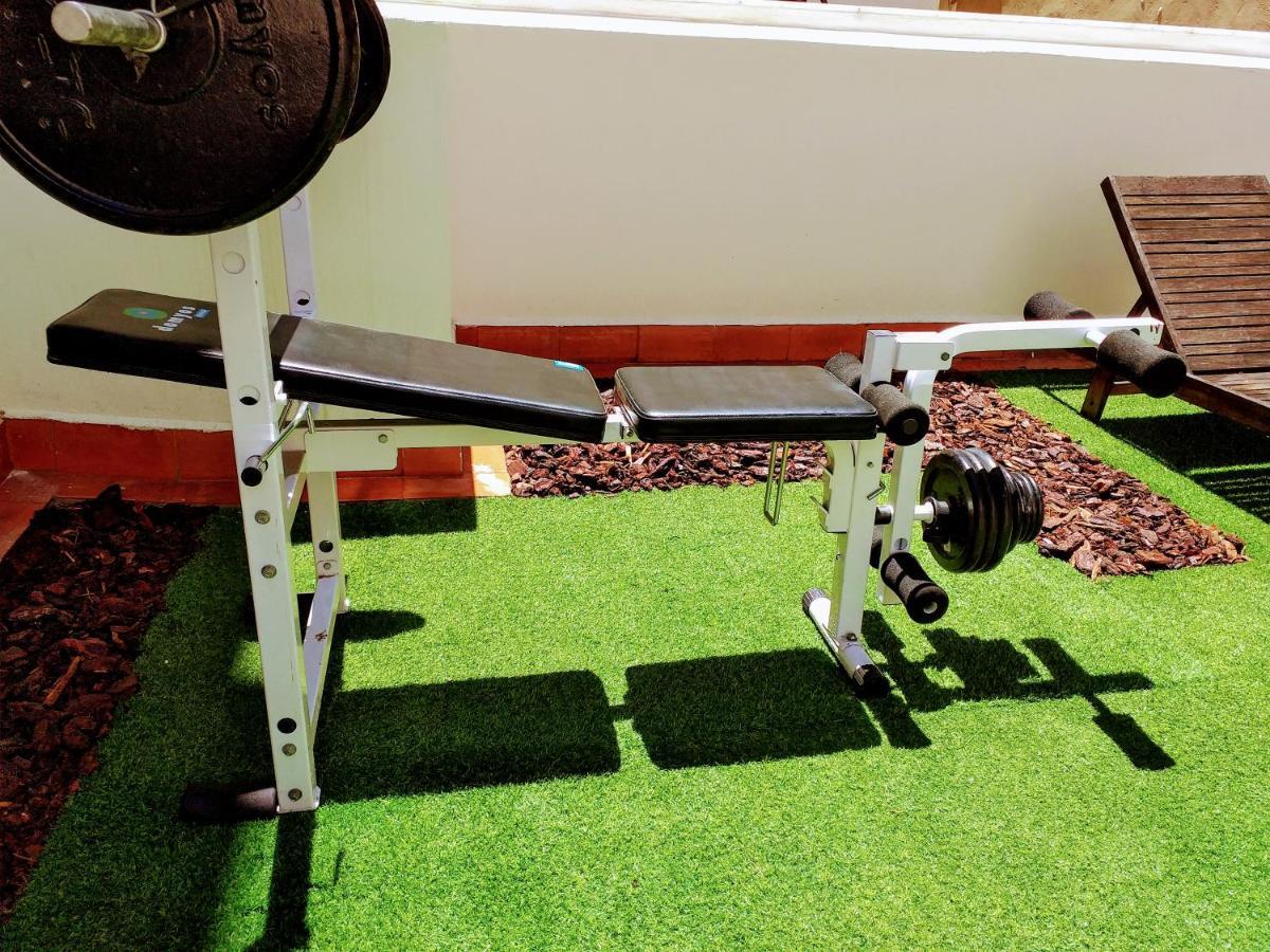 Large Apartment With Large And Sunny Terrace - Garden & Outdoor Gym , Alicante Center Екстер'єр фото